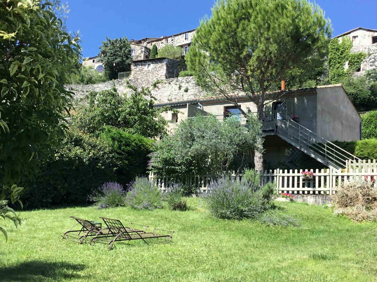 La Cabane de Pépé Emilien Bed and Breakfast Chomérac Esterno foto